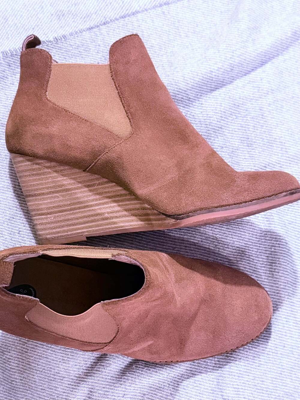 Caslon Willa Pull On Wedge Ankle Bootie Womens Size 9